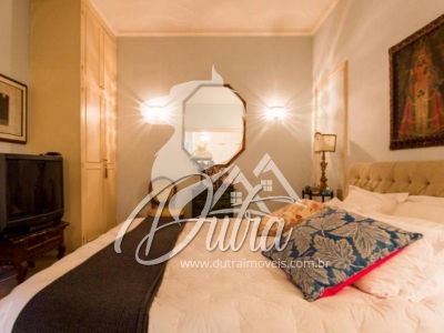 Padrão Jardim América 1062m² 03 Dormitórios 02 Suítes 4 Vagas
