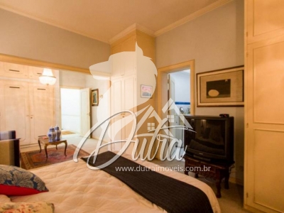 Padrão Jardim América 1062m² 03 Dormitórios 02 Suítes 4 Vagas