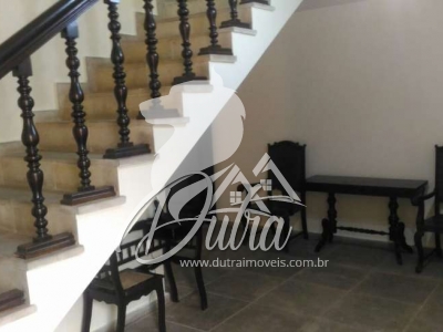 Casa Jardim Paulista 330m² 4 Dormitórios 2 Suítes 3 Vagas