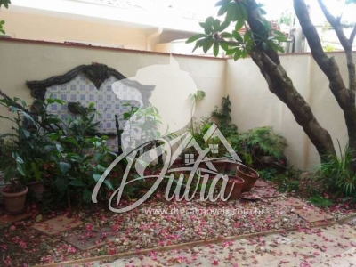 Casa Jardim Paulista 330m² 4 Dormitórios 2 Suítes 3 Vagas