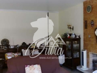 Casa Jardim Paulista 330m² 4 Dormitórios 2 Suítes 3 Vagas