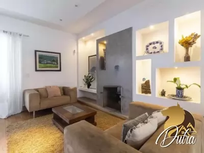 Padrão Jardim Paulista 331m² 03 Dormitórios 02 Suítes 4 Vagas