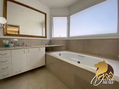 Lindenberg Caroline Mahal Panamby 350m² 04 Dormitórios 04 Suítes 4 Vagas