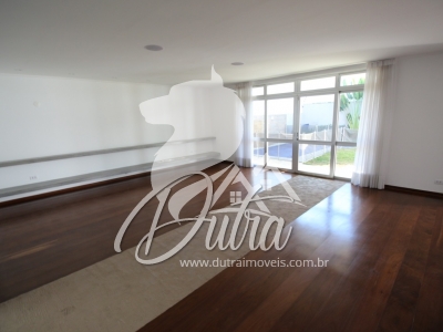 Casa na Vila Nova Conceição Vila Nova Conceição 482m² 05 Dormitórios 05 Suítes 10 Vagas