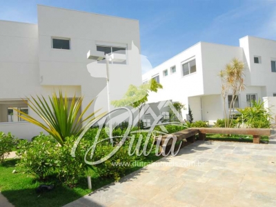 Casa em Condomínio Fechado Jardim Cordeiro 587 m² 4 Suítes 6 Vagas