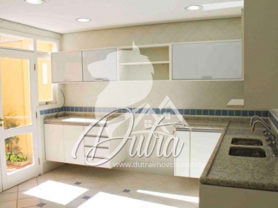 Residencial São Benedito Santo Amaro 367m² 04 Dormitórios 04 Suítes 4 Vagas