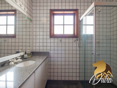 Padrão Alto de Pinheiros 412m² 04 Dormitórios 02 Suítes 4 Vagas