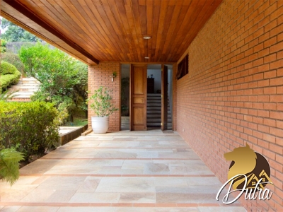 Padrão Alto de Pinheiros 412m² 04 Dormitórios 02 Suítes 4 Vagas