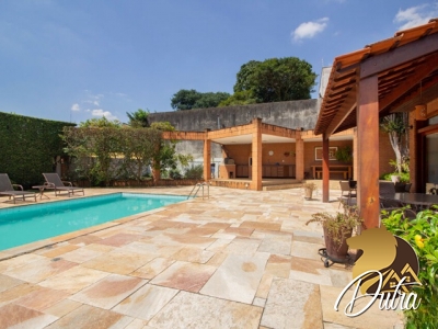 Padrão Alto de Pinheiros 412m² 04 Dormitórios 02 Suítes 4 Vagas