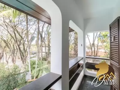 Padrão Alto de Pinheiros 421m² 04 Dormitórios 04 Suítes 4 Vagas