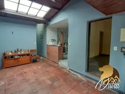 Padrão Brooklin 253m² 03 Dormitórios 02 Suítes 4 Vagas