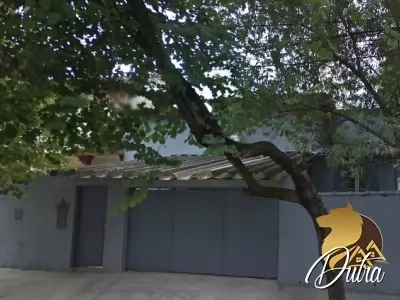 Padrão Brooklin 253m² 03 Dormitórios 02 Suítes 4 Vagas