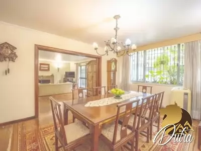 Padrão Alto de Pinheiros 306m² 04 Dormitórios 02 Suítes 3 Vagas