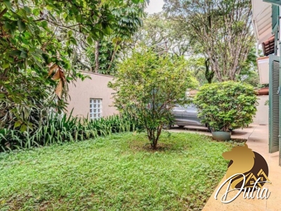Padrão Alto de Pinheiros 230m² 04 Dormitórios 02 Suítes 4 Vagas