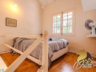 Padrão Alto de Pinheiros 230m² 04 Dormitórios 02 Suítes 4 Vagas