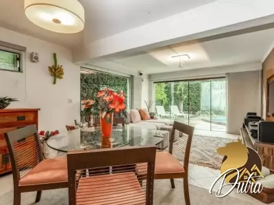 Padrão Brooklin 246m² 03 Dormitórios 02 Suítes 4 Vagas