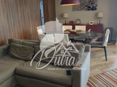 Condominium Club Ibirapuera Indianópolis 121m² 03 Dormitórios 02 Suítes 3 Vagas