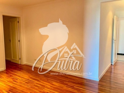 Reserva Casa Grande Santo Amaro 370m² 04 Dormitórios 04 Suítes 5 Vagas