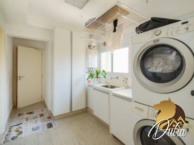 MOMENTO VILA OLIMPIA Vila Olímpia 210m² 03 Dormitórios 03 Suítes 3 Vagas