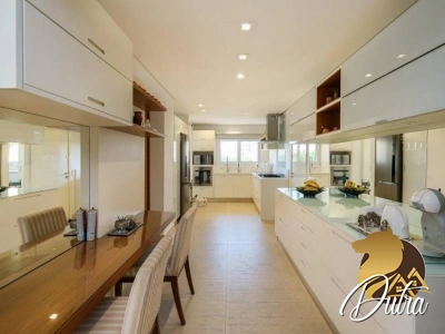 MOMENTO VILA OLIMPIA Vila Olímpia 210m² 03 Dormitórios 03 Suítes 3 Vagas