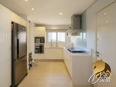 MOMENTO VILA OLIMPIA Vila Olímpia 210m² 03 Dormitórios 03 Suítes 3 Vagas