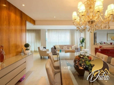 MOMENTO VILA OLIMPIA Vila Olímpia 210m² 03 Dormitórios 03 Suítes 3 Vagas