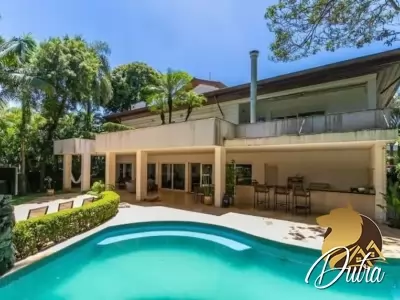 condominio vila verde Jardim Cordeiro 625m² 04 Dormitórios 04 Suítes 5 Vagas