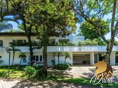 condominio vila verde Jardim Cordeiro 625m² 04 Dormitórios 04 Suítes 5 Vagas