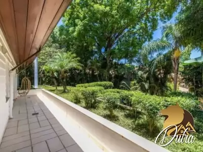 condominio vila verde Jardim Cordeiro 625m² 04 Dormitórios 04 Suítes 5 Vagas