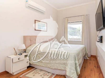 Padrão Jardim Paulista 340m² 03 Dormitórios 03 Suítes 3 Vagas