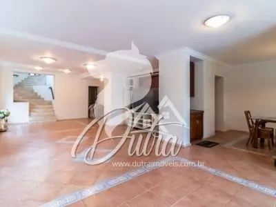 Padrão Lapa 650m² 04 Dormitórios 04 Suítes 6 Vagas