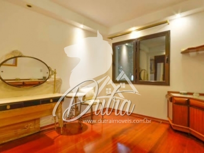 Edifício Maison Claire Vila Olímpia 160m² 04 Dormitórios 03 Suítes 3 Vagas