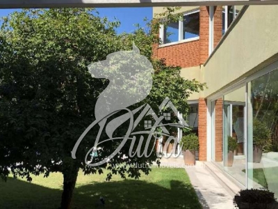 Padrão Santo Amaro 736m² 04 Dormitórios 04 Suítes 6 Vagas