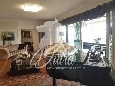 Lindenberg São Paulo Jardim Fonte do Morumbi 800m² 04 Dormitórios 04 Suítes 6 Vagas