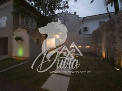 Vila Nova Conceição Jardim Paulista 370m² 04 Dormitórios 01 Suítes 4 Vagas