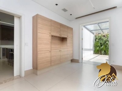 Sobrado Jardim Europa 531m² 09 Dormitórios 06 Suítes 4 Vagas
