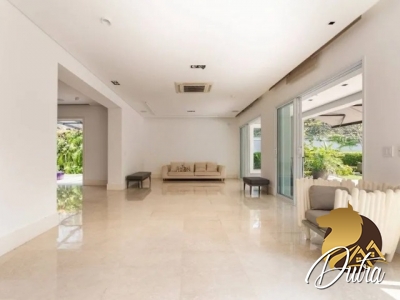 Sobrado Jardim Europa 531m² 09 Dormitórios 06 Suítes 4 Vagas