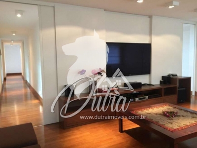 Casa Jardim Europa 880m² 6 Suítes 10 Vagas