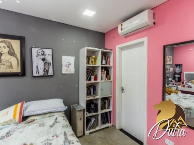 Padrão Vila Olímpia 135m² 03 Dormitórios 02 Suítes 1 Vagas