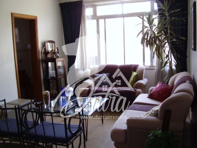 Casa Alto de Pinheiros 180m² 4 Dormitórios 1 Suíte 4 Vagas