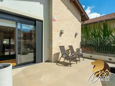 Padrão Jardim Paulista 268m² 03 Dormitórios 03 Suítes 3 Vagas