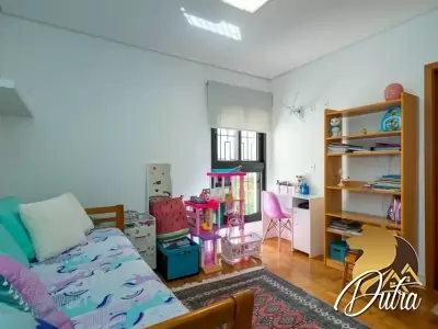 Padrão Jardim Paulista 268m² 03 Dormitórios 03 Suítes 3 Vagas
