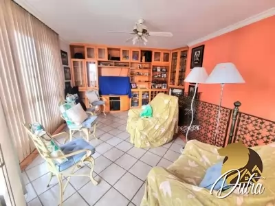 Edifício Edmond Halley Moema 242m² 03 Dormitórios 02 Suítes 2 Vagas