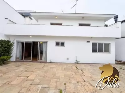 Padrão Vila Nova Conceição 474m² 04 Dormitórios 04 Suítes 4 Vagas