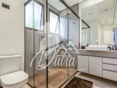 Padrão Jardim Europa 400m² 04 Dormitórios 02 Suítes 3 Vagas