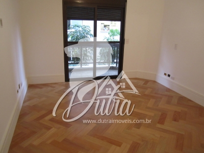 Maison Saint Laurent Vila Nova Conceição 210m² 04 Dormitórios 03 Suítes 3 Vagas