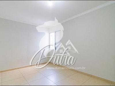 Casa de Condomínio Pinheiros Pinheiros 220m² 03 Dormitórios 2 Vagas