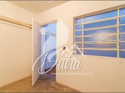 Casa de Condomínio Pinheiros Pinheiros 220m² 03 Dormitórios 2 Vagas