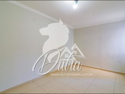 Casa de Condomínio Pinheiros Pinheiros 220m² 03 Dormitórios 2 Vagas