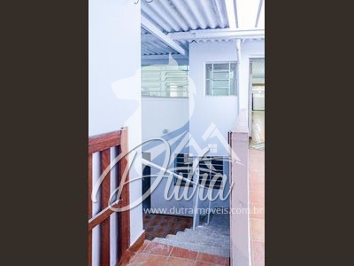 Casa de Condomínio Pinheiros Pinheiros 220m² 03 Dormitórios 2 Vagas